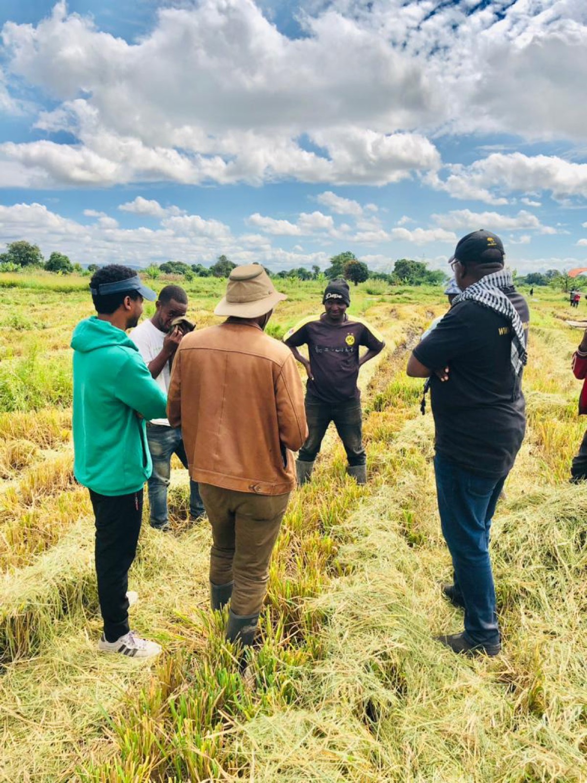 An AFSDC cohort gathered in the field